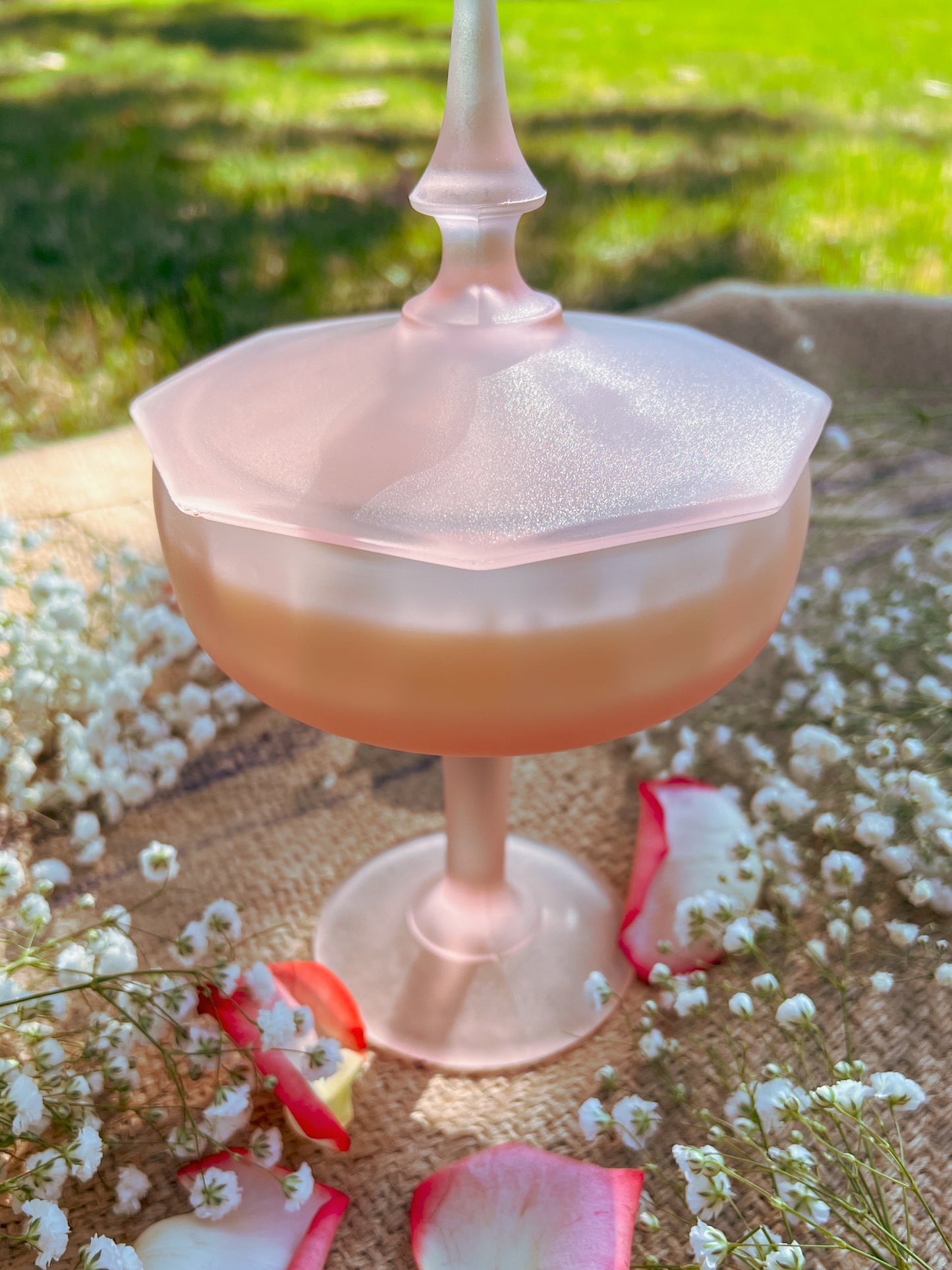 Dune Dahlia Candle