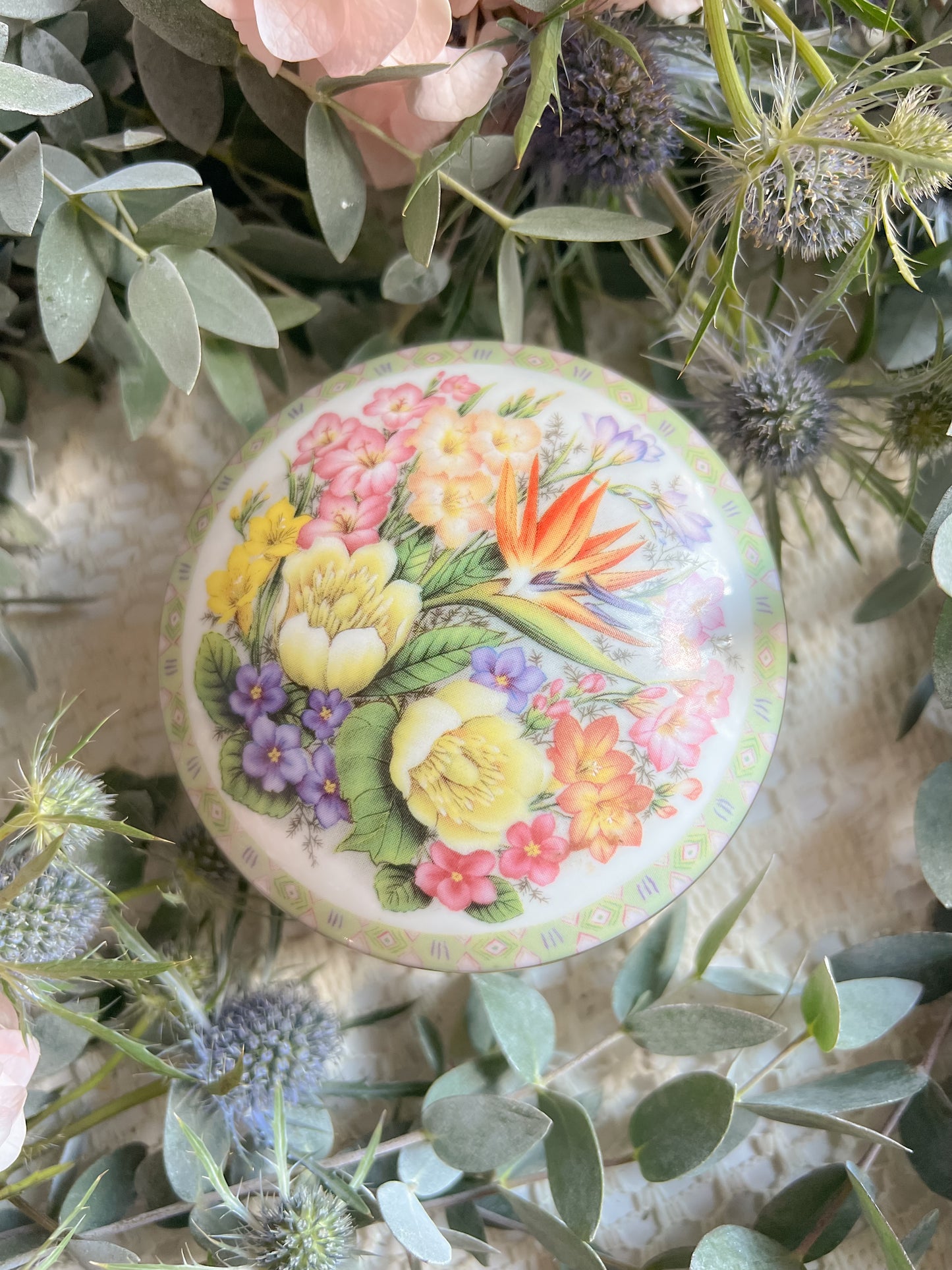 Cameo Satchet Candle